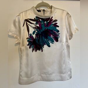 Apostrophe Cream Satin Short-Sleeve Zip-Back Top